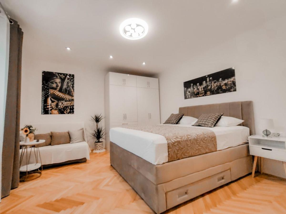 Desire Appartement Split Buitenkant foto